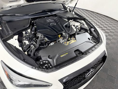 Used 2019 INFINITI Q50 Luxe w/ Essential Package (3.0T Luxe) AWD/4WD image 23