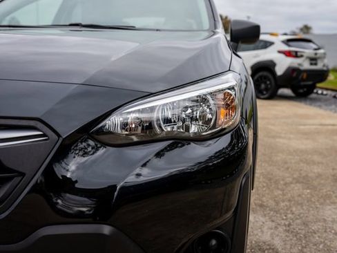 Certified 2023 Subaru Crosstrek 2.0i image 3