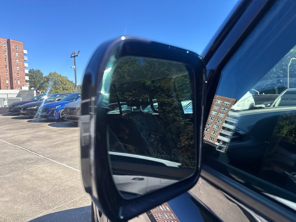 Used 2022 Land Rover Defender 110 SE AWD/4WD image 30