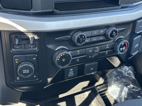 New 2026 Ford F250 XL w/ XL Off-Road Package AWD/4WD image 14