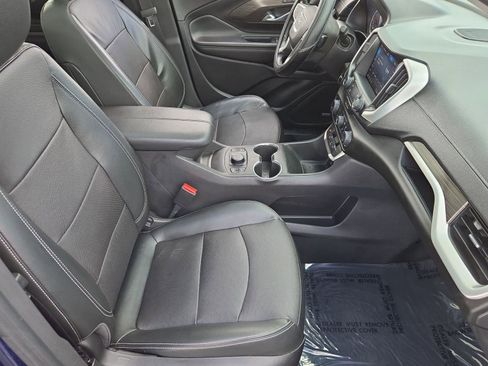 Used 2022 GMC Terrain SLT w/ Infotainment Package II image 28