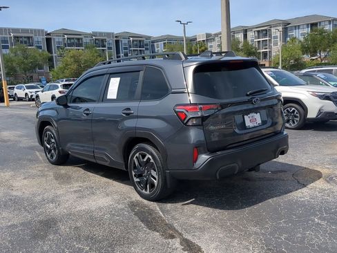 Certified 2025 Subaru Forester Limited AWD/4WD image 5