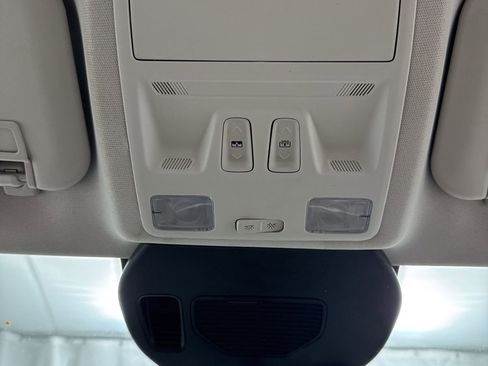 Used 2021 Ford Escape SEL image 22