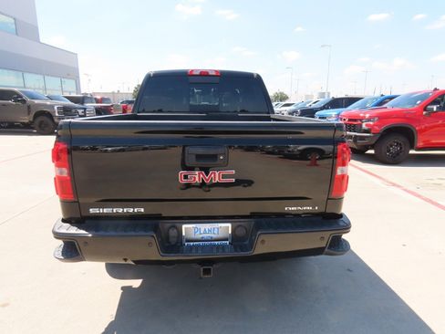 Used 2015 GMC Sierra 1500 Denali w/ Driver Alert Package AWD/4WD image 13