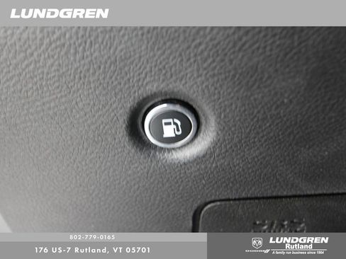 Used 2016 Dodge Durango SXT w/ Blacktop Package image 16