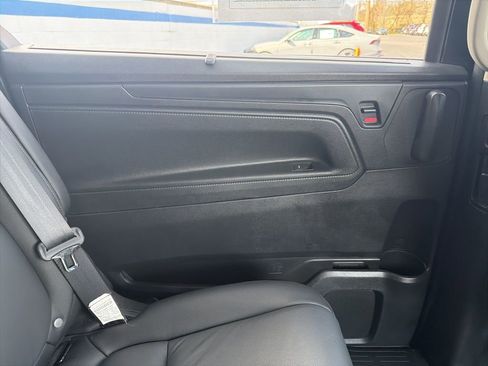 Used 2025 Honda Odyssey EX-L image 20