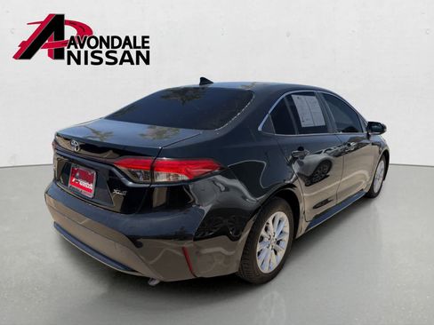 Used 2020 Toyota Corolla XLE w/ Carpet Mat Package (TMS) FWD image 4