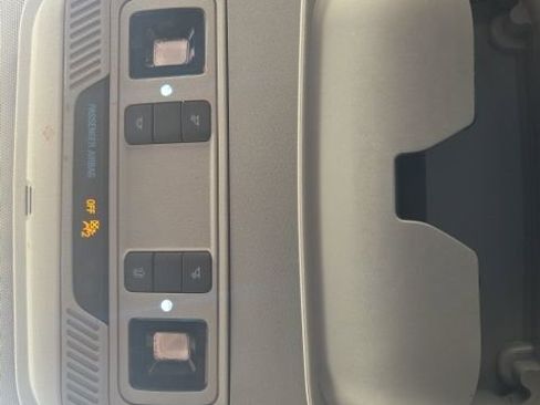 Used 2020 Ford Explorer XLT image 20