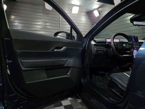 Used 2023 Fisker Ocean One image 33