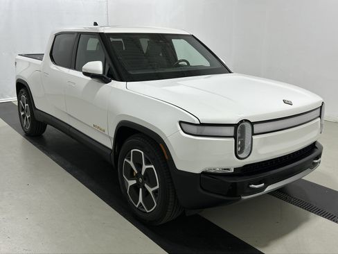 Used 2022 Rivian R1T Launch Edition AWD/4WD image 7