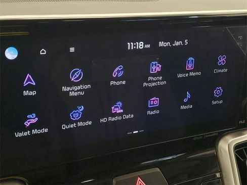 Used 2023 Kia Sorento S w/ Panoramic Sunroof Package image 19