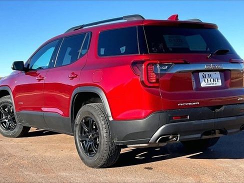 Used 2022 GMC Acadia AT4 w/ Technology Package image 4