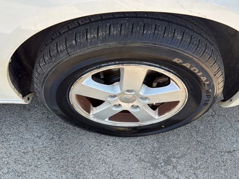 Used 2011 Dodge Grand Caravan Mainstreet w/ PWR Convenience Group FWD image 27