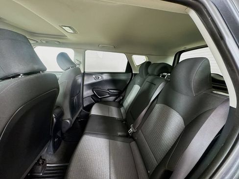 Used 2021 Kia Soul EX FWD image 23