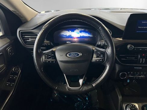 Used 2020 Ford Escape Titanium image 26