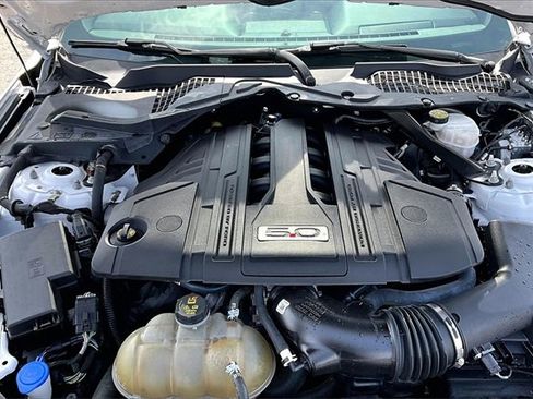 Used 2021 Ford Mustang GT Premium w/ Carbon Sport Interior Package image 29