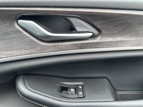 Used 2021 Jeep Grand Cherokee L Limited image 14