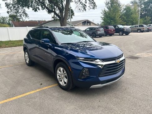 Used 2022 Chevrolet Blazer LT AWD/4WD image 4