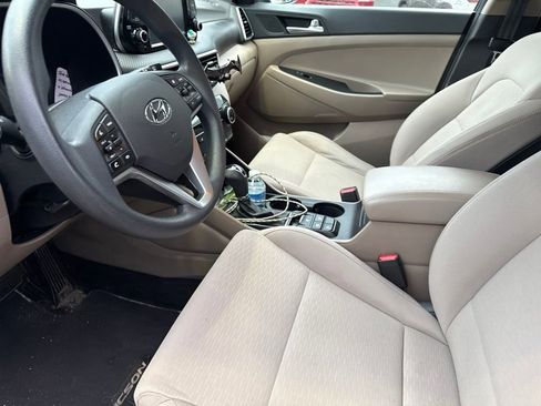 Used 2019 Hyundai Tucson Value AWD/4WD image 16