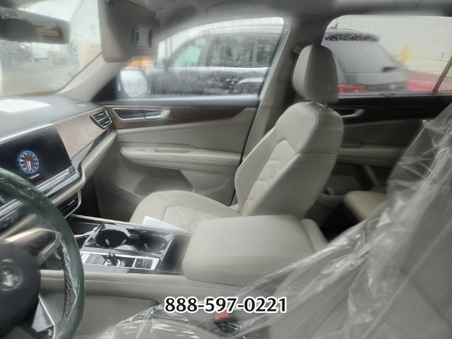 Used 2024 Volkswagen Atlas SE FWD image 9