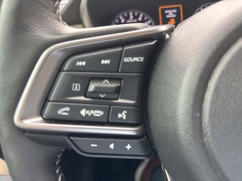 Used 2025 Subaru Outback Limited XT image 18