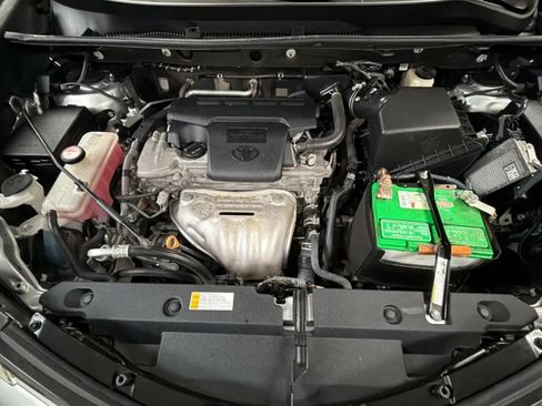 Used 2016 Toyota RAV4 XLE AWD/4WD image 22
