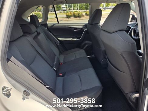 Used 2025 Toyota RAV4 XLE AWD/4WD image 14