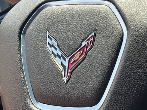 Used 2022 Chevrolet Corvette Stingray Preferred Conv w/ Z51 Performance Package RWD image 22