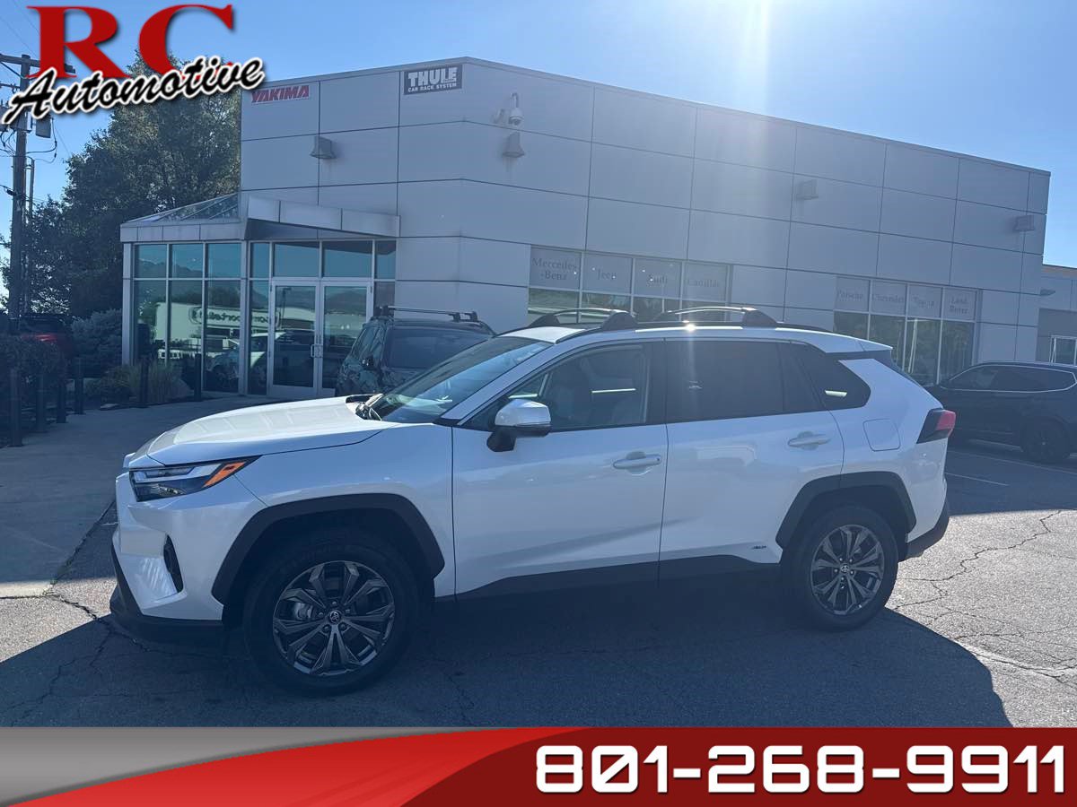 Used 2023 Toyota RAV4 XLE Premium AWD/4WD image 1