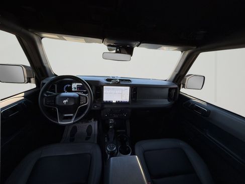 Used 2024 Ford Bronco Big Bend image 2