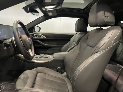 Used 2024 BMW 430i xDrive Coupe w/ Premium Package image 15