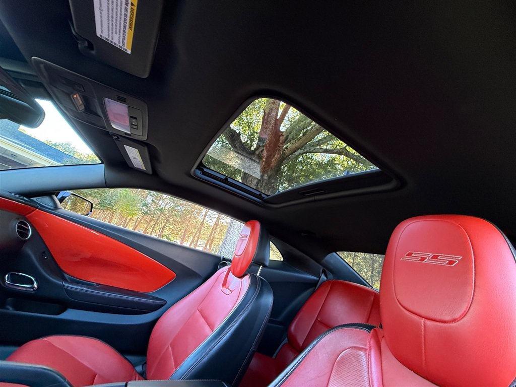 Used 2011 Chevrolet Camaro SS w/ RS Package RWD image 46