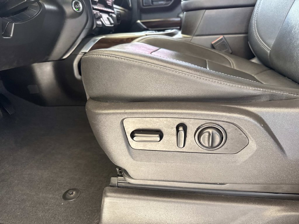 Used 2021 GMC Sierra 1500 SLT RWD image 19
