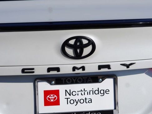 Used 2021 Toyota Camry XSE FWD image 10