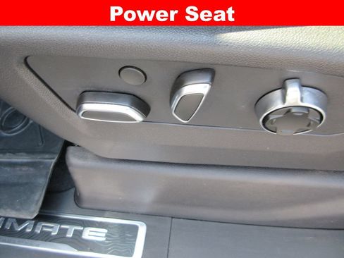 Certified 2024 GMC Sierra 1500 Denali Ultimate AWD/4WD image 31