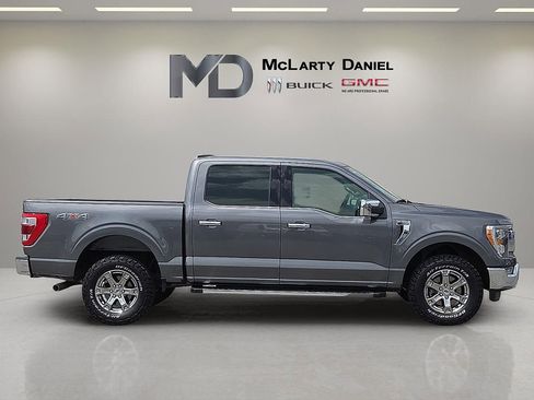 Used 2023 Ford F150 Lariat AWD/4WD image 6