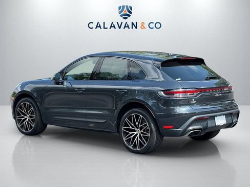 Used 2023 Porsche Macan AWD/4WD image 5