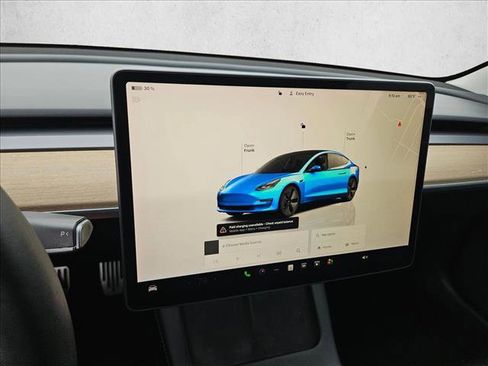 Used 2022 Tesla Model 3 image 18
