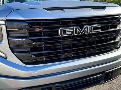 Used 2025 GMC Sierra 1500 Elevation AWD/4WD image 30