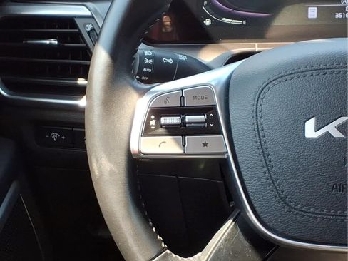 Used 2023 Kia Telluride S AWD/4WD image 21