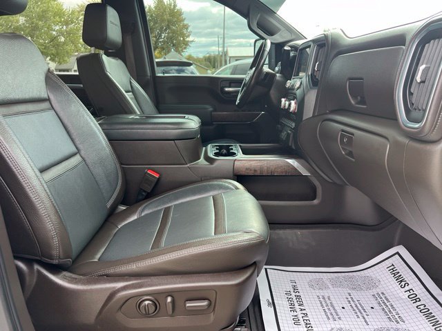 Used 2020 GMC Sierra 2500 Denali w/ Denali Ultimate Package AWD/4WD image 17