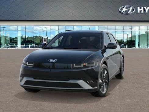 New 2026 Hyundai Ioniq 5 SE image 6