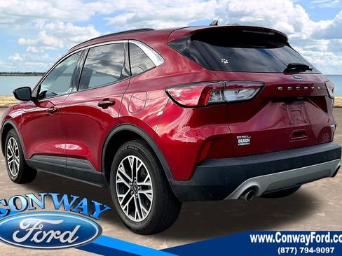 Used 2020 Ford Escape SEL image 4