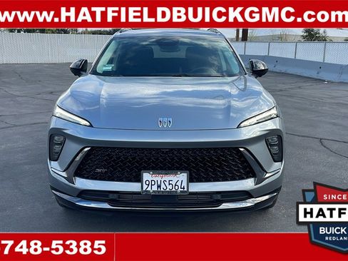 Used 2025 Buick Envision Sport Touring image 8