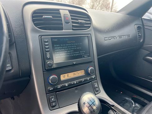 Used 2006 Chevrolet Corvette Coupe w/ Preferred Equipment Group image 31