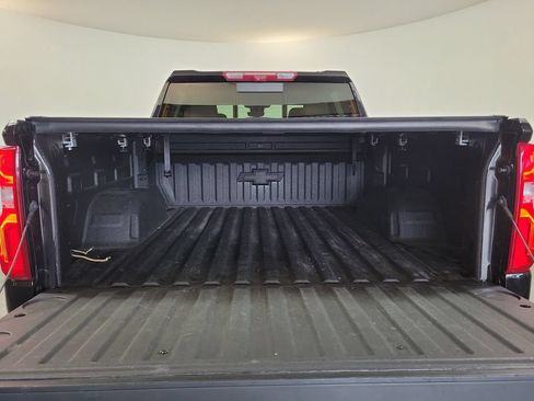 Used 2025 Chevrolet Silverado 1500 High Country w/ Midnight Edition AWD/4WD image 25