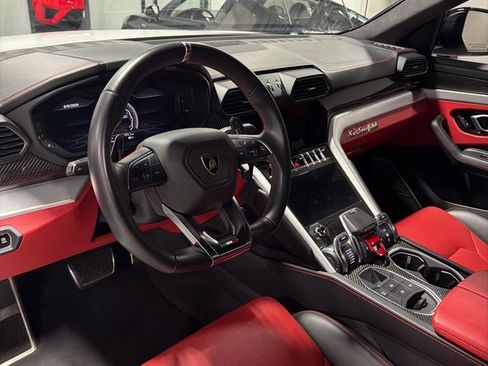 Used 2020 Lamborghini Urus AWD/4WD image 8