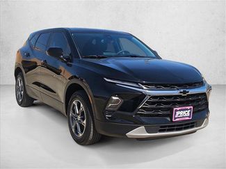 Used 2023 Chevrolet Blazer LT w/ Driver Confidence Package FWD video 3