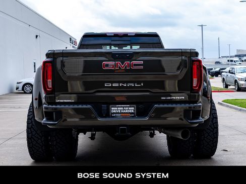 Used 2023 GMC Sierra 3500 Denali w/ Denali Ultimate Package AWD/4WD image 8