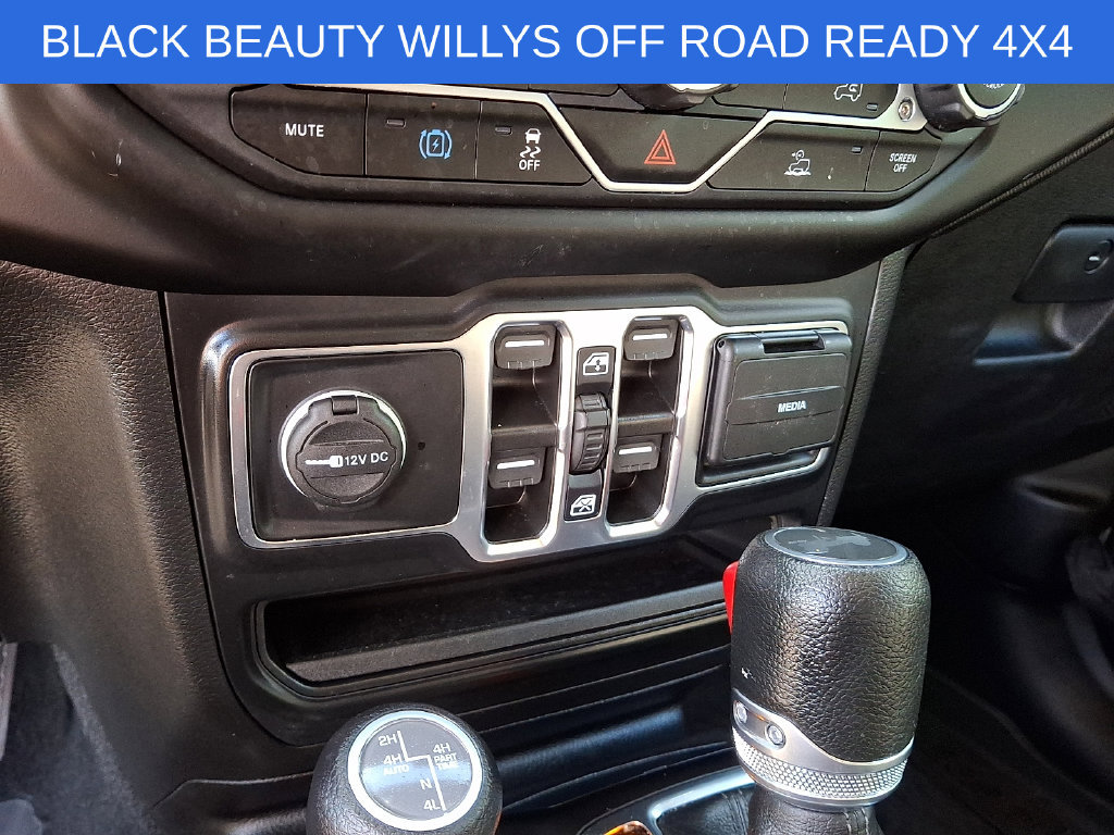 Used 2023 Jeep Wrangler Unlimited w/ 8.4" Radio Group AWD/4WD image 15